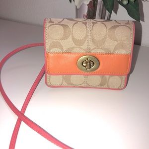 Mini Coach Crossbody